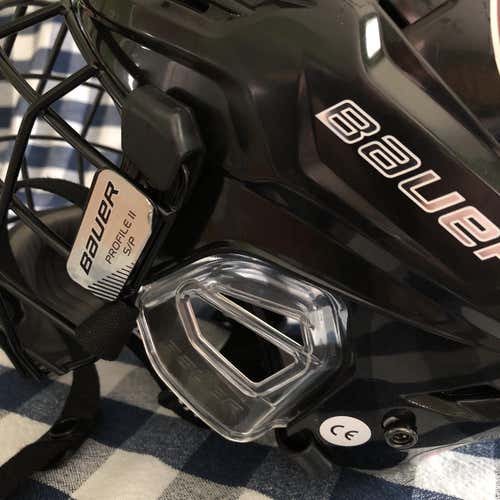 Black Used Small Bauer Re-Akt 95  Helmet