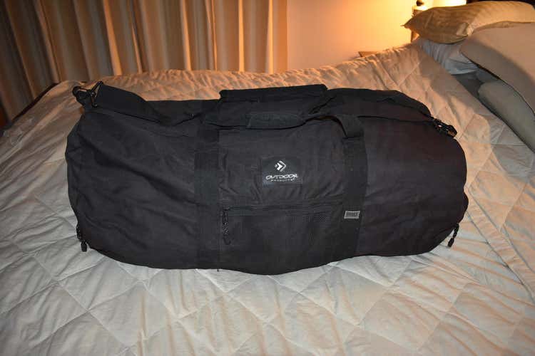Huge Duffel Bag For All Your Gear