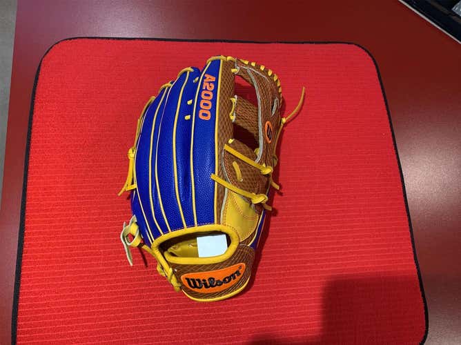 New Wilson A2000 March 2020 Glove of the Month