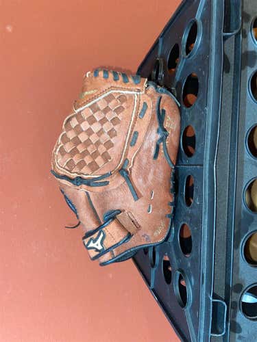 Brown Used Infield Power close 11" Baseball Glove