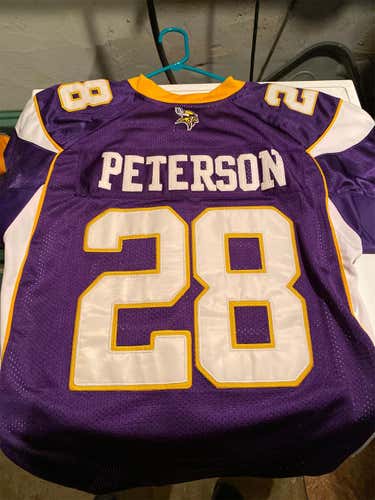 Adrian Peterson Vikings Adult Large Jersey