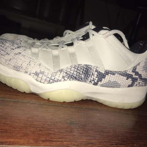 White Men's 12 Air Jordan 11 “Retro Low””snakeskin Light Bone”