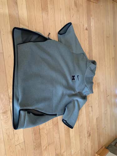 University of Michigan Gray Unisex Large Nike Sweatshirt