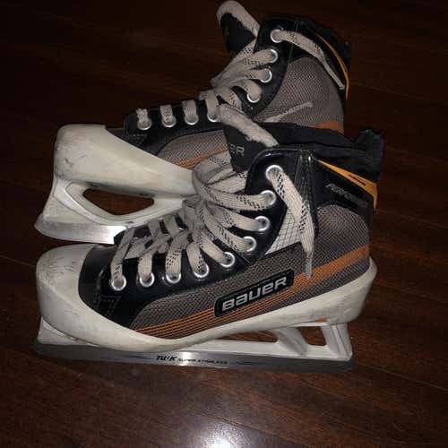 Bauer jr. size 4.5