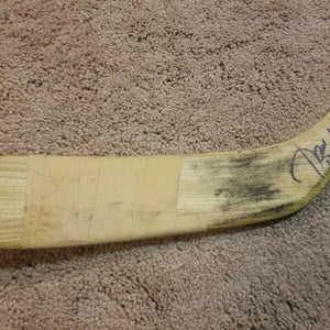 JARI KURRI 96'97 Signed Anaheim Mighty Ducks RARE Game Used Hockey Stick NHL COA