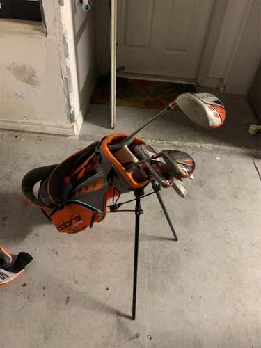 Ricky Fowler Used Right Handed (7 Clubs) Clubs (Full Set)