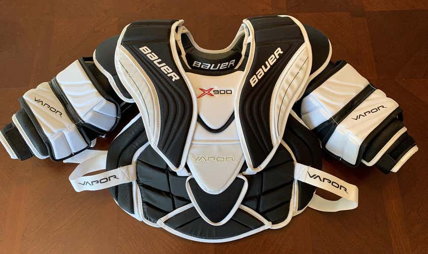 NEW Bauer INT MED X900 Chest
