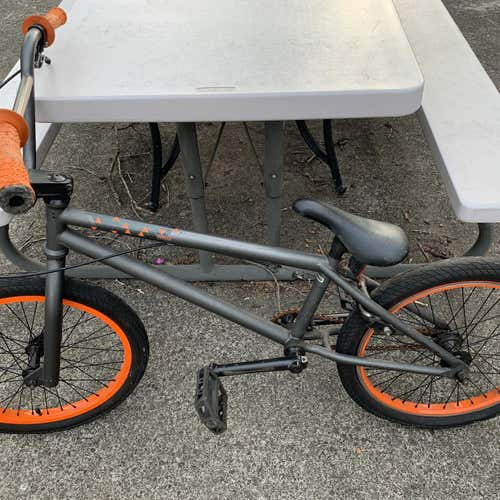 2011 VERDE PRISM USED