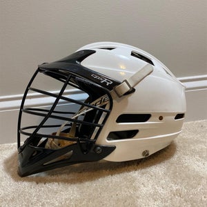 White Used Cascade CPX-R Helmet