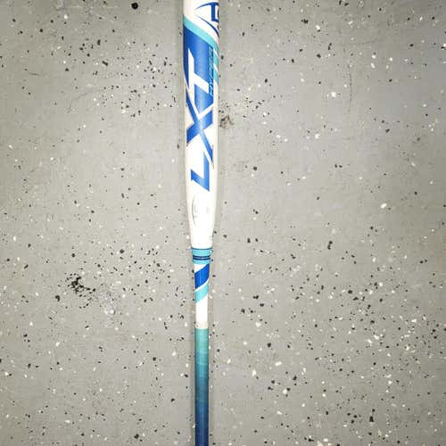 White Used High School/College Louisville Slugger Composite LXT Bat (-10) 22 oz 32"