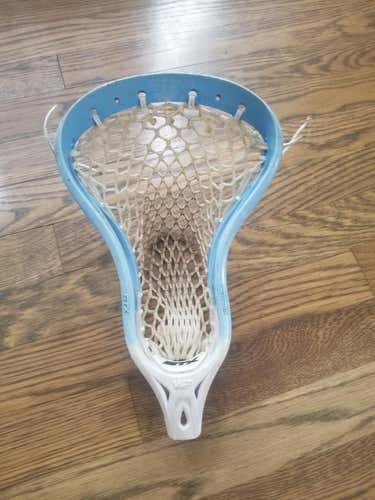 Used Attack & Midfield STX Strung Viper 2 Head