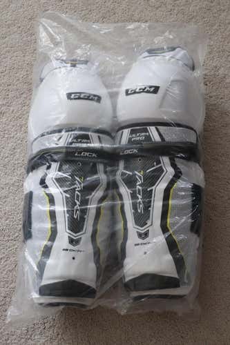 Pro Stock CCM Ultra Tacks Pro Shin Pads Senior 14”