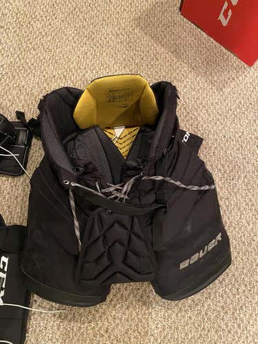 Senior Used Small Bauer Total one nxg Hockey Goalie Pants