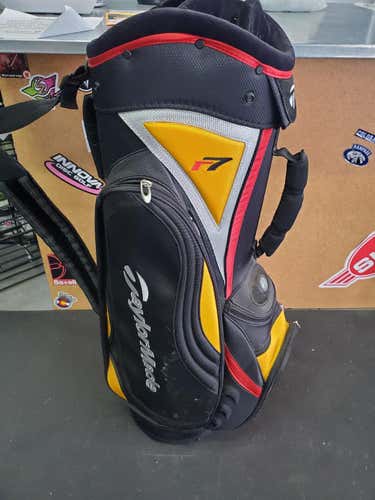 Used Taylormade R7 Golf Cart Bags