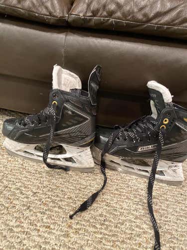 Junior Used Bauer Supreme 160 Hockey Skates Size 4