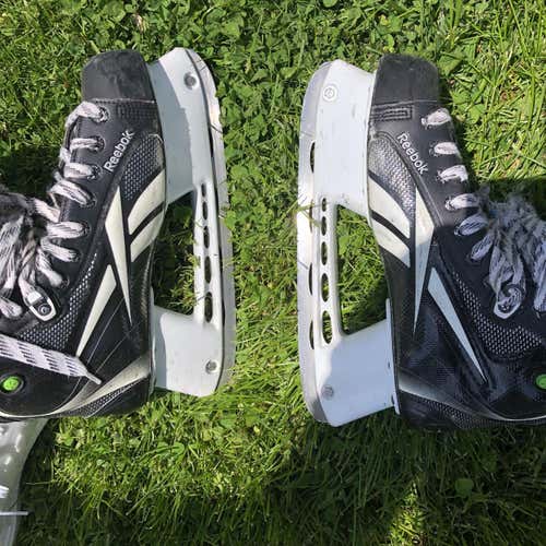 Used Reebok 8K Size 11 Hockey Skates