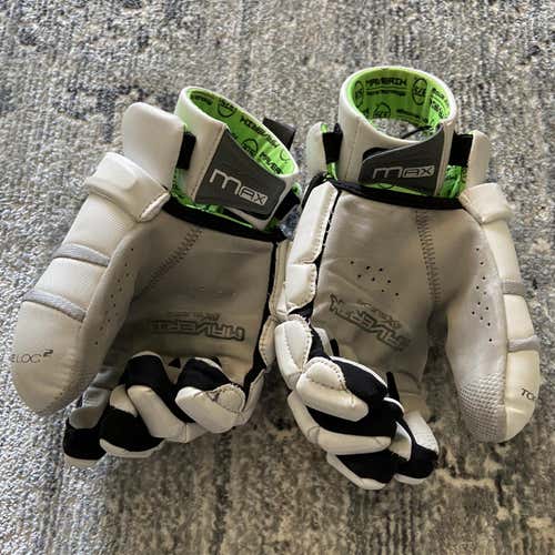 White Used Maverik Max 13" Goalie Gloves