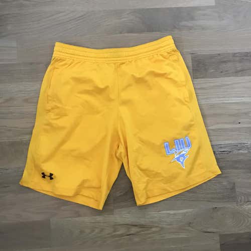 Adult Large Under Armour Shorts