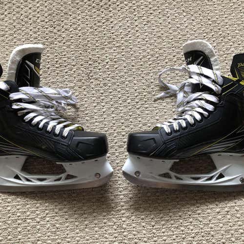 Used CCM Tacks 4092 Size 8 Hockey Skates