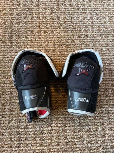 Used Small Bauer Vapor 1X  Elbow Pads