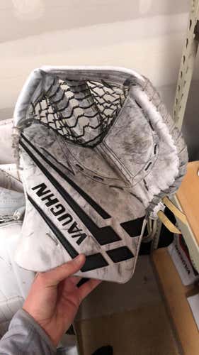 White Used Regular VE8 Pro Carbon