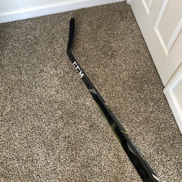 New Right Handed RibCor Pro 3 PMT Mid Hockey Stick