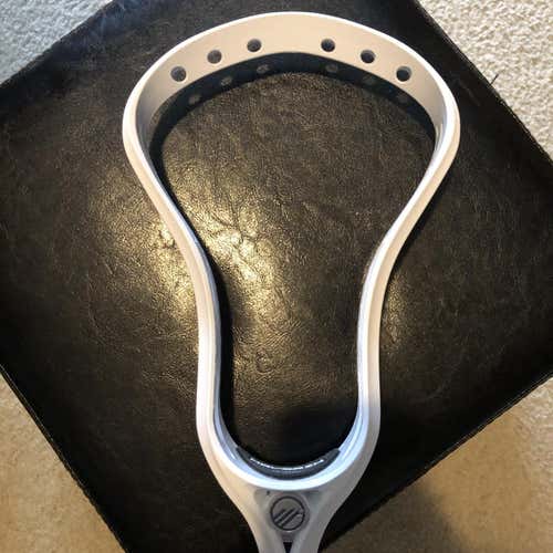 New Attack & Midfield Unstrung Centrik Head