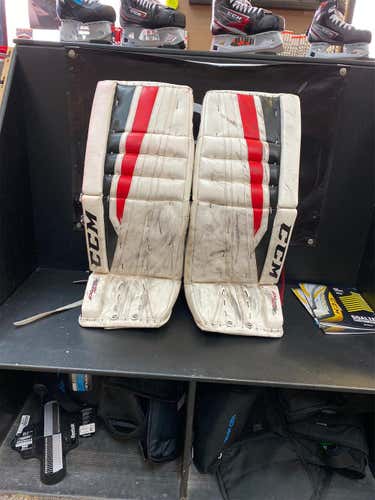 Used 32" CCM Extreme Flex lll Goalie Leg Pads