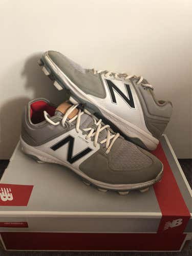 New Balance 3000V3 Molded Cleats