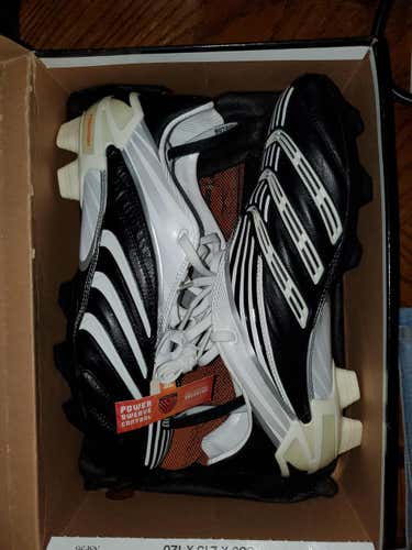 NEW RARE Adidas Predator Absolute US 11.5