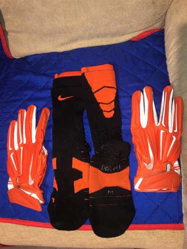 Used Nike Superbad Gloves