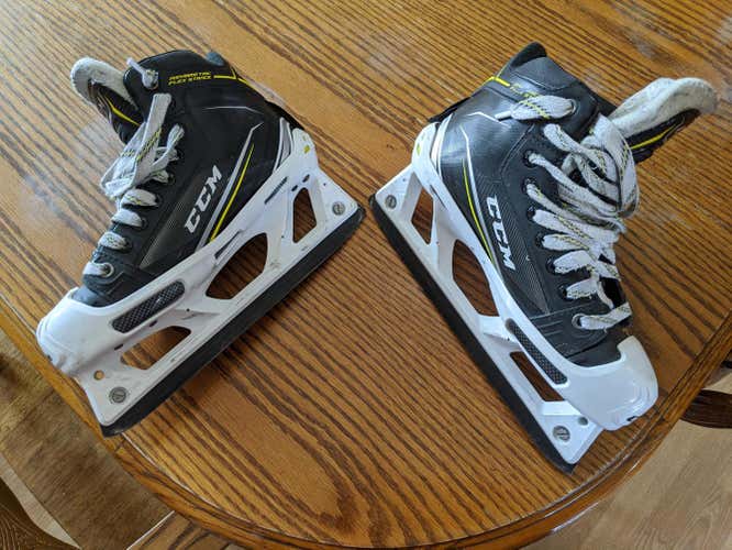 CCM Tacks 9080 Hockey Goalie Skates D&R (Regular) Size 5.5