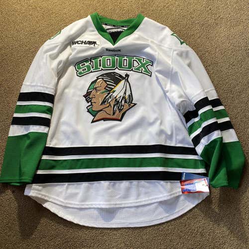 UND Fighting Sioux Game Jersey