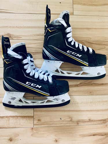 Junior Used CCM Tacks 9090 Hockey Skates Size 5