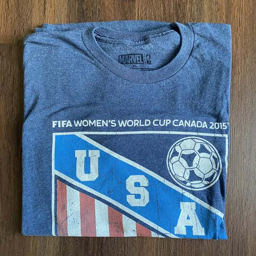 Team USA Soccer Blue Men's XL  Shirt