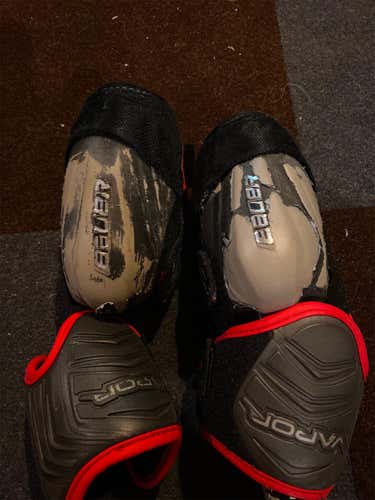 Used Large Bauer Vapor 1X Lite  Elbow Pads
