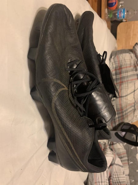 Black Used Men's 10.5 (W 11.5) Nike Mercurial Vapor 13 Cleats