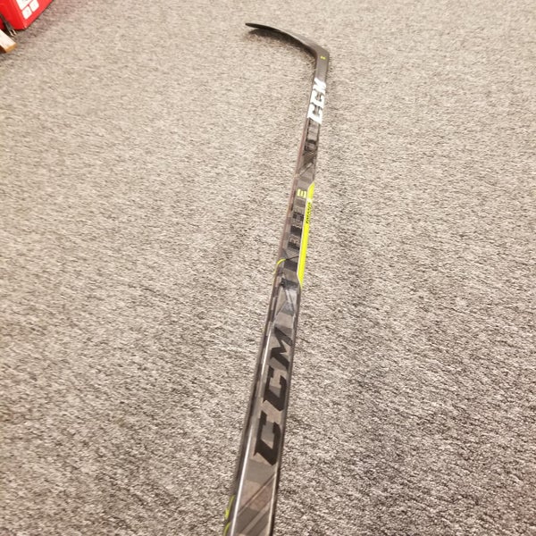 New Senior CCM Right Handed RibCor Trigger 3D PMT Hockey Stick