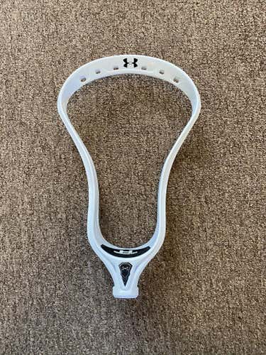 New Under Armour Command Low Head