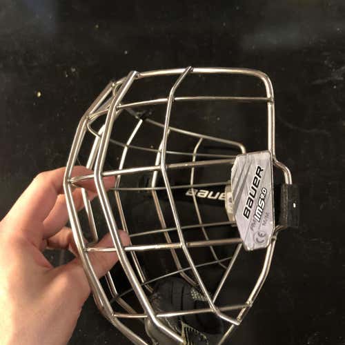Used Medium Bauer IMS 9.0 Full Cage