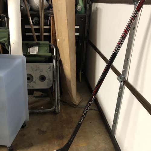 Used Bauer Vapor APX Intermediate
