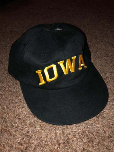 Iowa Hawkeyes Champion Vintage Hat