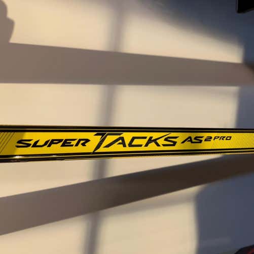 New Senior CCM Left Handed Super Tacks AS2 Pro Hockey Stick P28