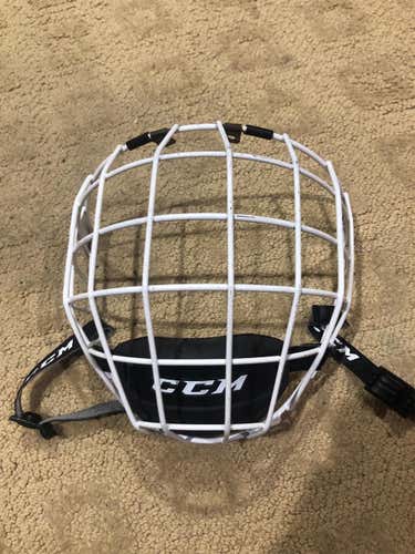 White Used Medium CCM Cage