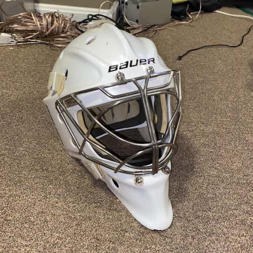 White Used Bauer 960XPM Goalie Mask