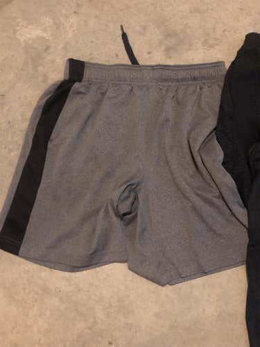 Men's Medium Workout Clothes