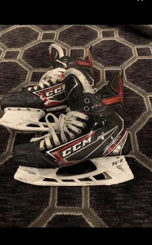 Used CCM JetSpeed FT2 Size 7.5 Hockey Skates