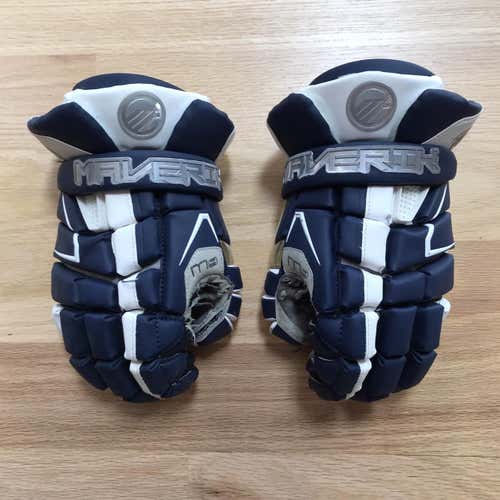 Used Custom Penn State M4 Gloves