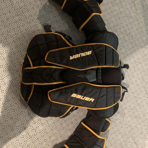 Used Large Bauer Supreme 1S Pro Stock Goalie Chest Protector