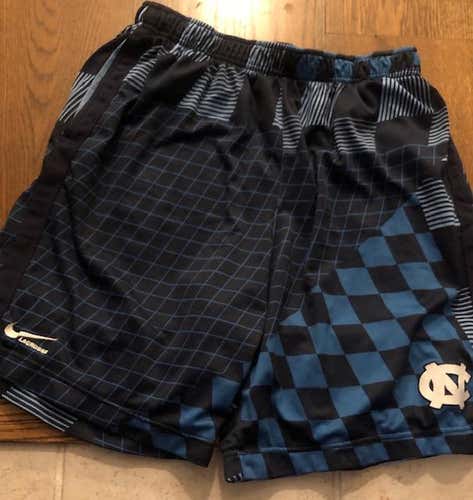 Blue Used Adult Men's XL Nike Shorts